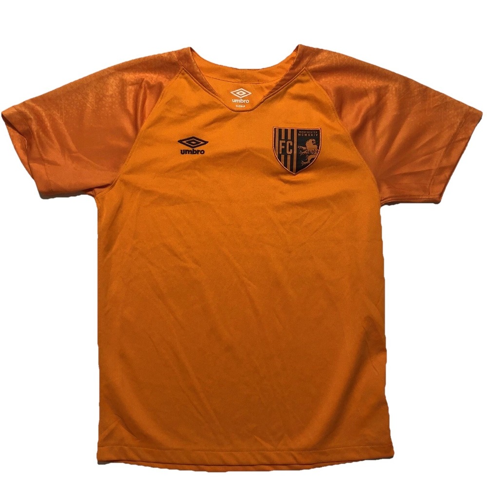 Umbro Manchester FC Soccer Futbol T Shirt Size Small Orange